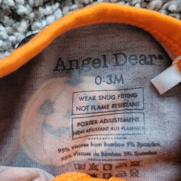 NWT - Angel Dear 2 Way Zipper Romper, Jack O Lantern, 0-3M - Picture 3 of 4